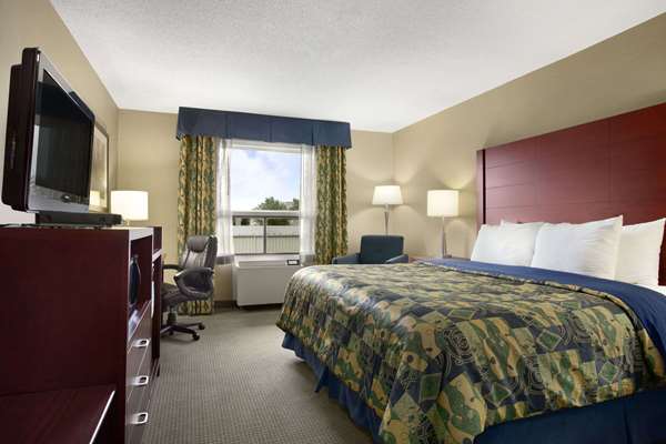  - Travelodge Whitby Oshawa