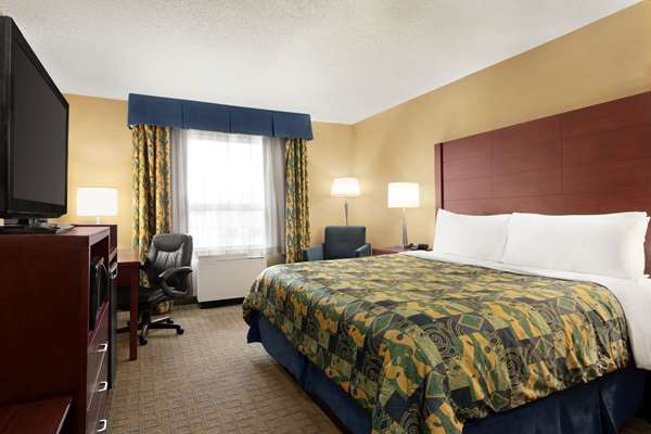  - Travelodge Whitby Oshawa