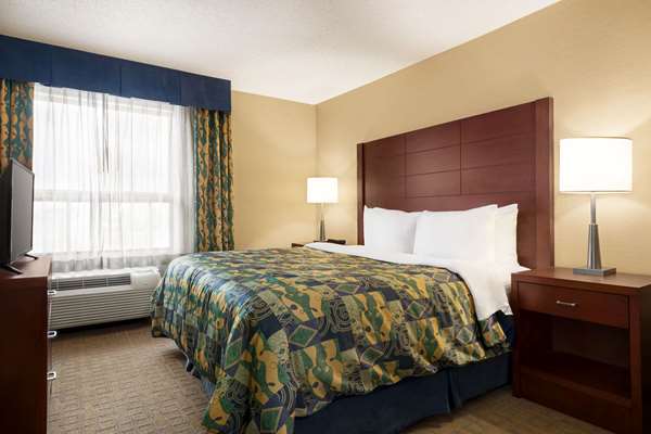  - Travelodge Whitby Oshawa