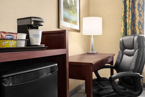  - Travelodge Whitby Oshawa