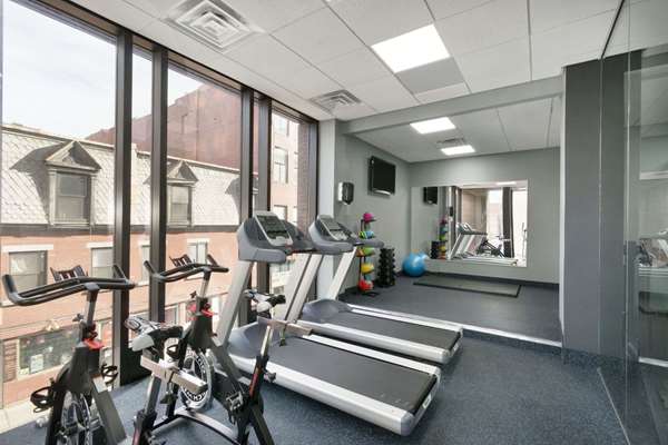 Fitness/ Exercise Room - Travelodge Centre Hotel Montreal