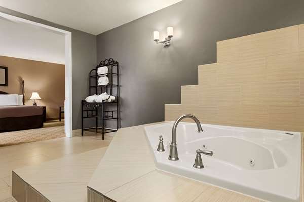 Suite - Travelodge Kenora