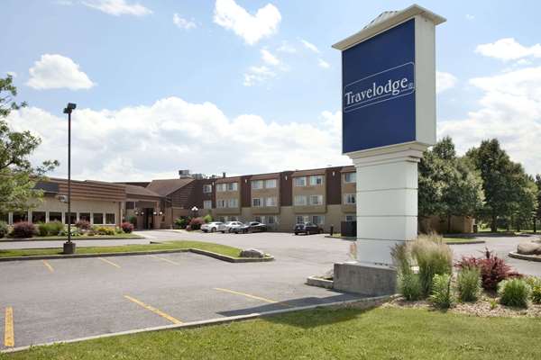 Exterior view - Travelodge East Gloucester Ottawa