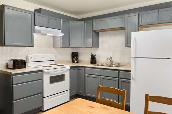 Restaurant - Travelodge West Edmonton