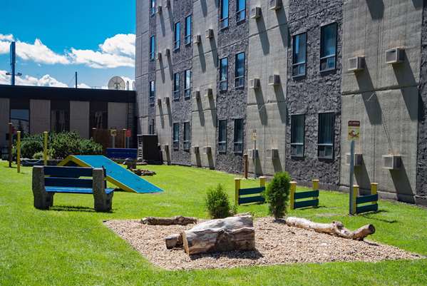  - Travelodge West Edmonton