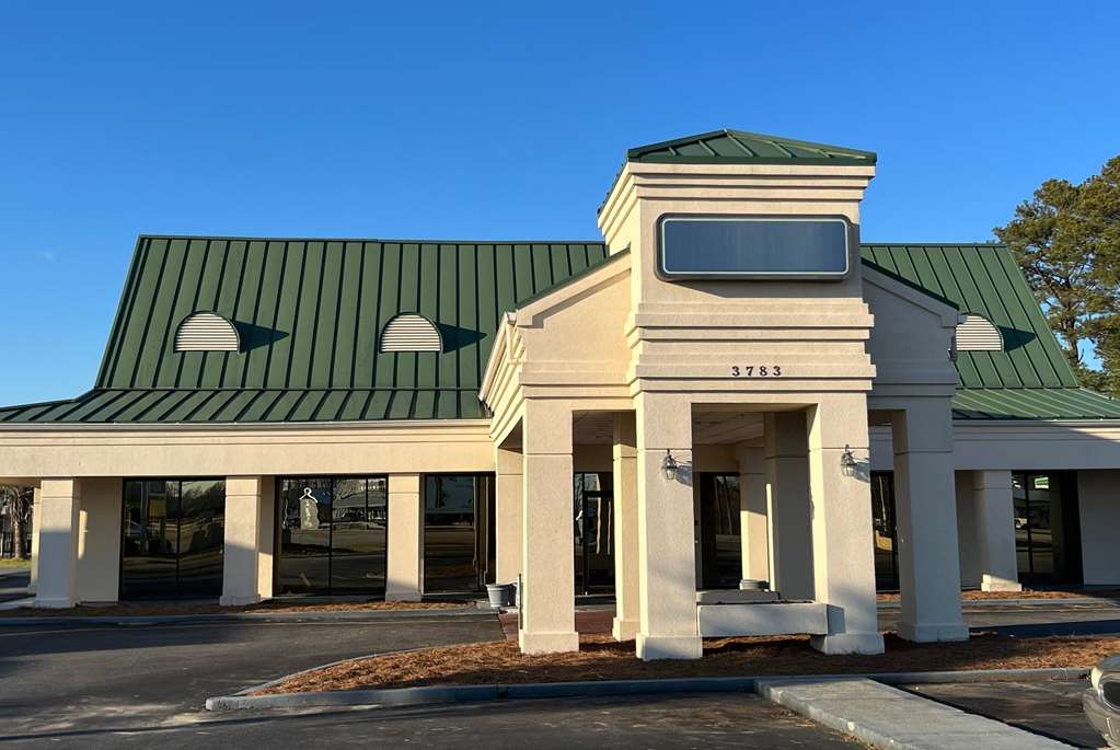 Super 8 by Wyndham Florence I-95 N