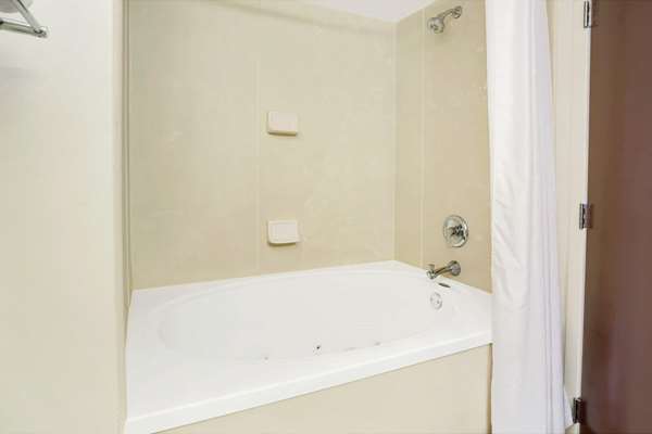  - Wingate by Wyndham RTP Airport Durham - I-40, Exit 282