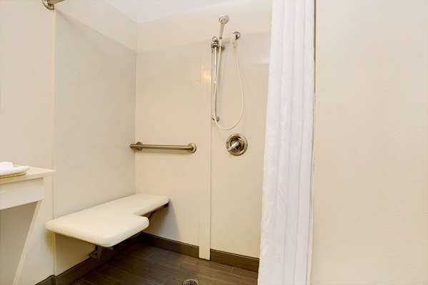  - Wingate by Wyndham RTP Airport Durham - I-40, Exit 282