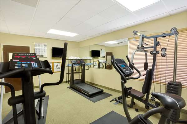 Fitness/ Exercise Room - Wingate by Wyndham RTP Airport Durham - I-40, Exit 282