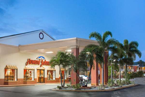 Exterior view - Howard Johnson Inn Fort Myers