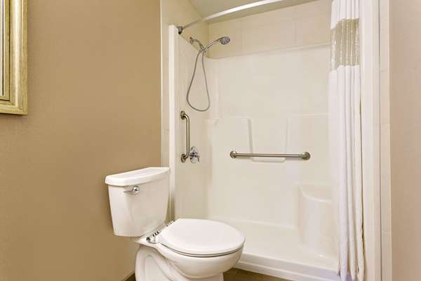  - Ramada Inn Kamloops