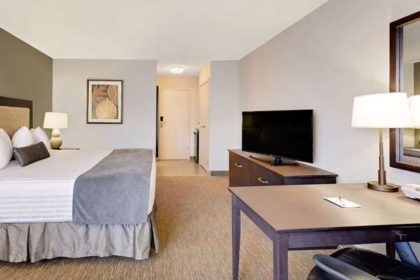  - Ramada Inn Kamloops
