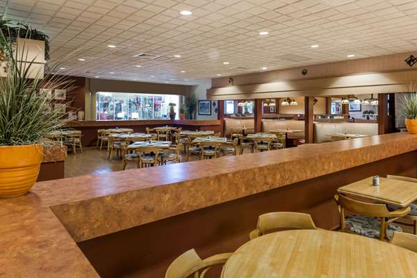 Restaurant - Ramada Inn Gateway Kissimmee