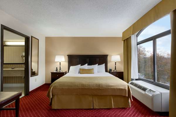 Suite - Wingate by Wyndham Tyvola Charlotte - I-77, Exit 5