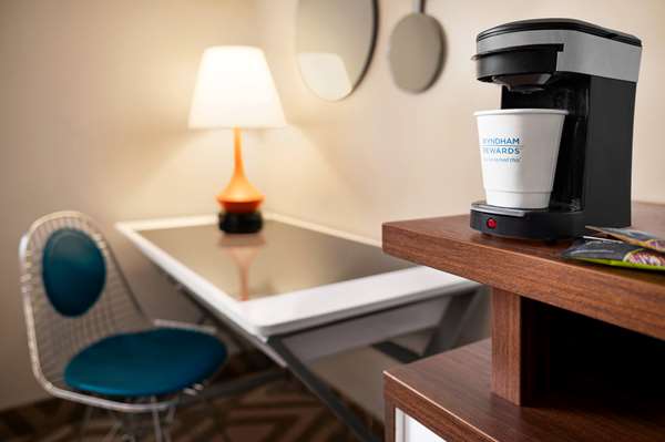  - Howard Johnson Inn Gravenhurst