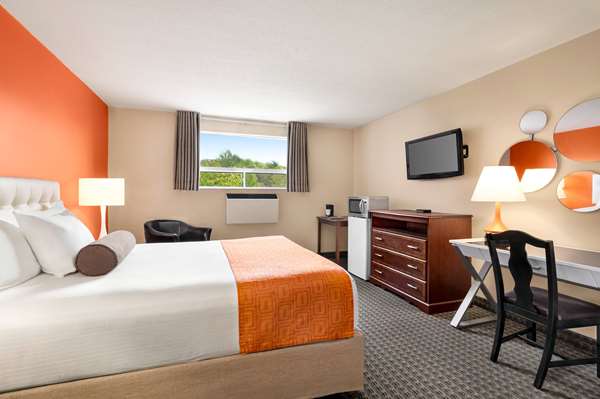  - Howard Johnson Inn Gravenhurst