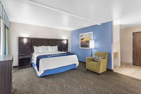 Suite - Days Inn East Flagstaff - I-40, Exit 201