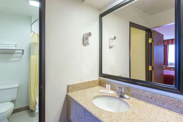  - Days Inn Airport Tucson - I-10, Exit 264