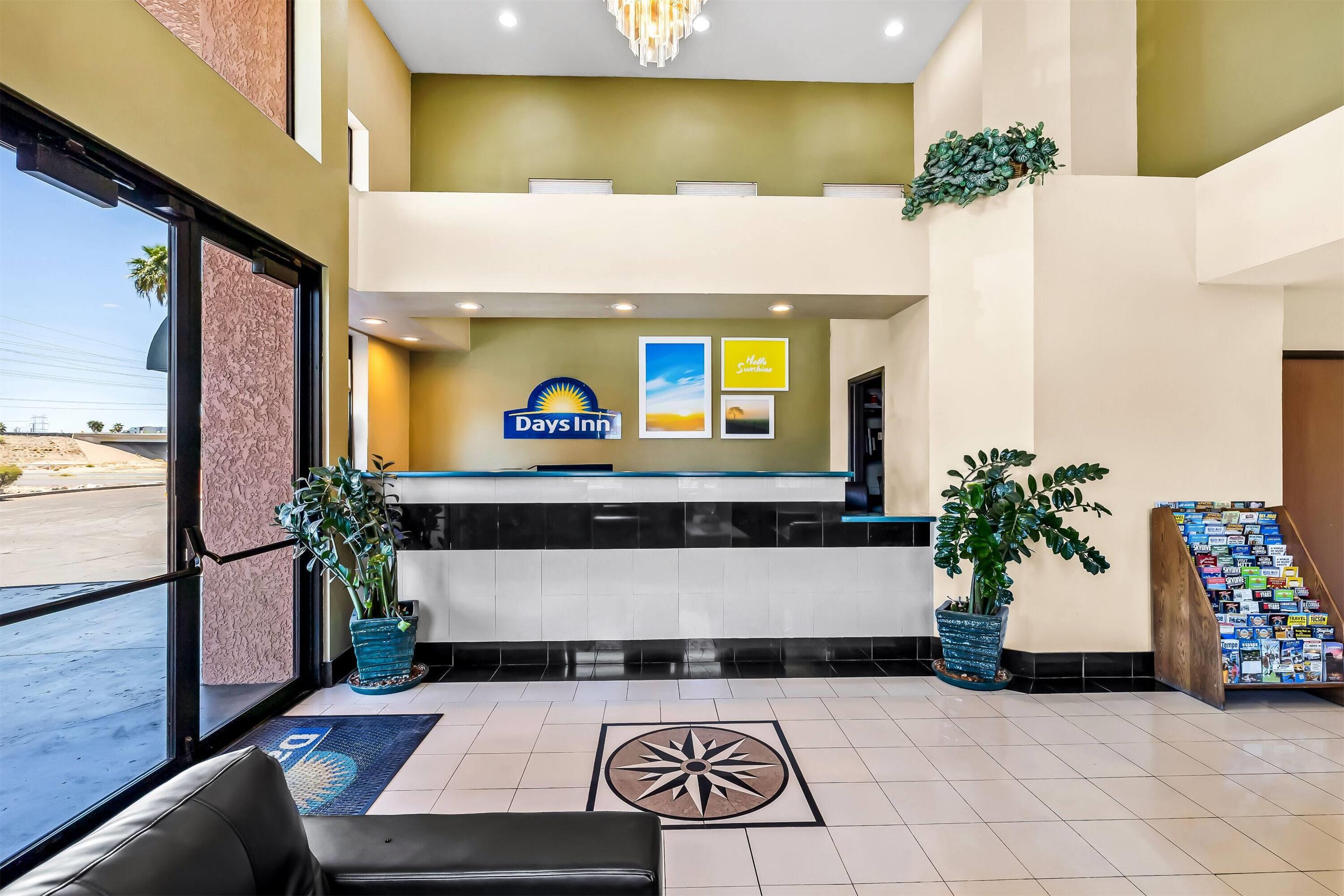 Reception | Days Inn by Wyndham Tucson Airport