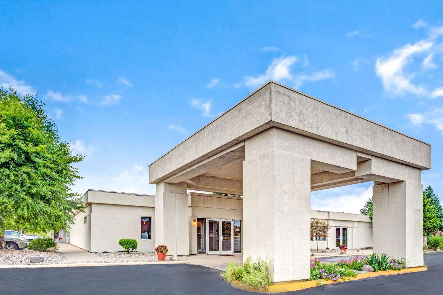 Travelodge Adrian Mi See S Exterior View Travelodge Adrian