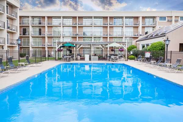 Pool - Wyndham Garden Hotel Warsaw