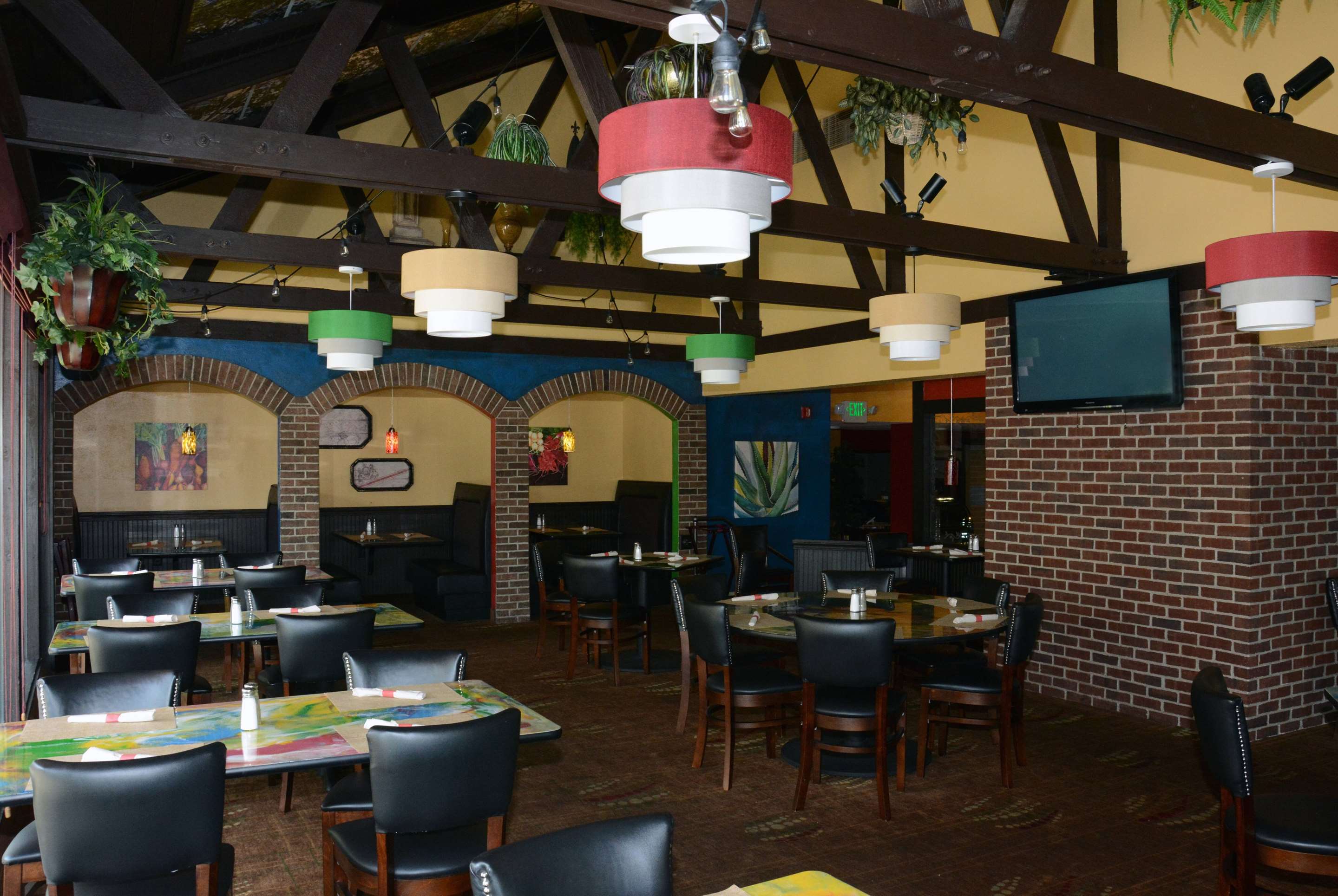 Restaurant | Wyndham Garden Warsaw