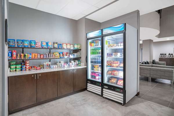  - Wingate by Wyndham Charlotte Airport - I-85, Exit 32