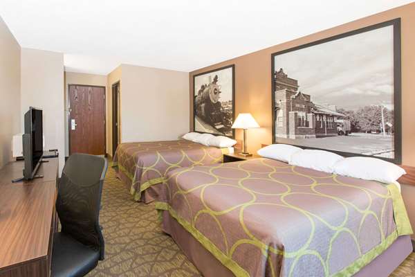  - Super 8 Hotel Belleville