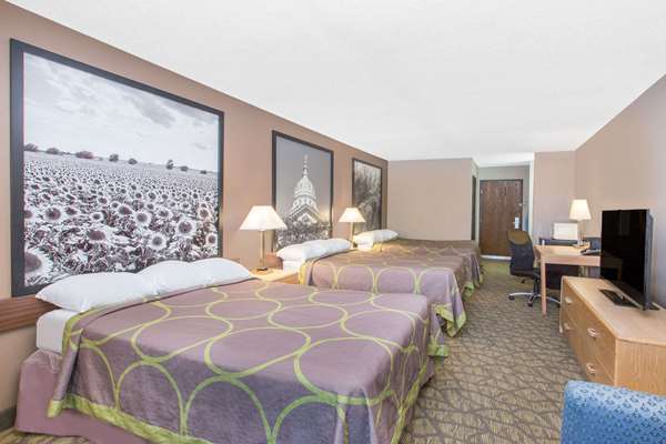  - Super 8 Hotel Belleville