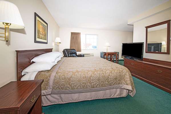  - Super 8 Hotel Richmond