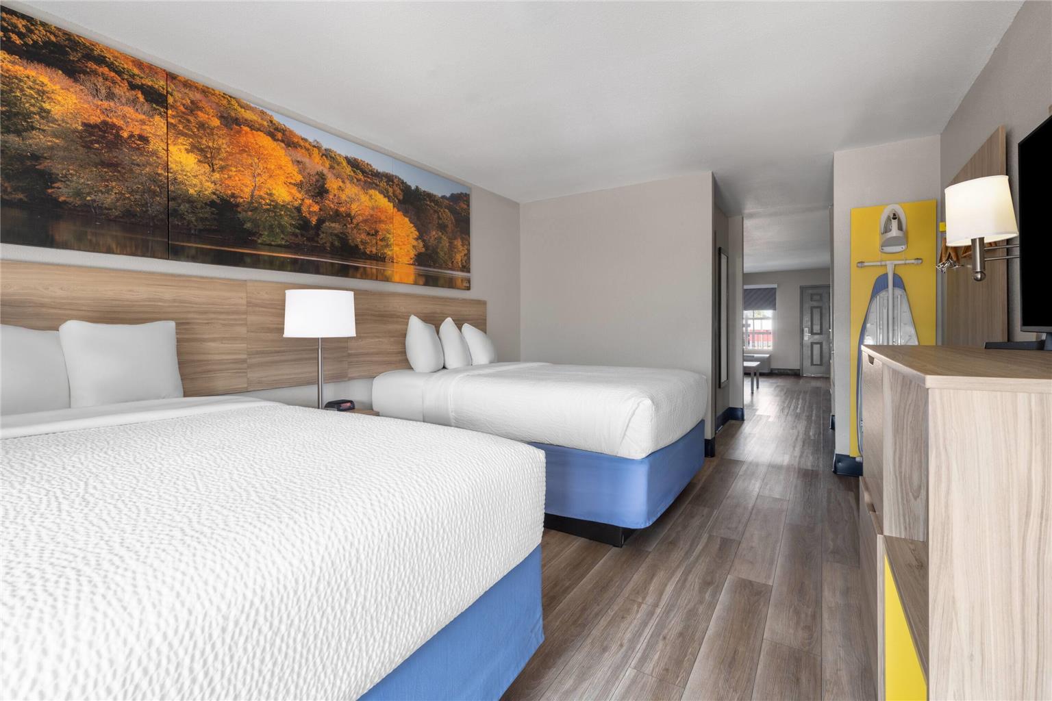 DAYS INN ALMA-guestroom-Guest Room,Suite,On-Site.jpg