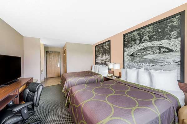  - Super 8 Hotel Winfield