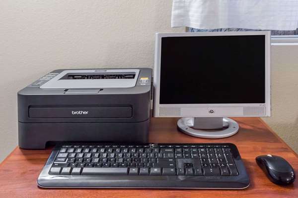 Conference Area - Days Inn Charlottesville
