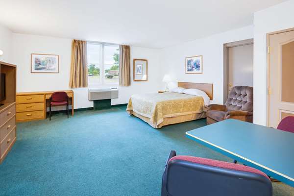  - Super 8 Hotel Brooklyn