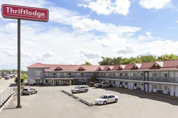 Exterior view - Thriftlodge Saskatoon