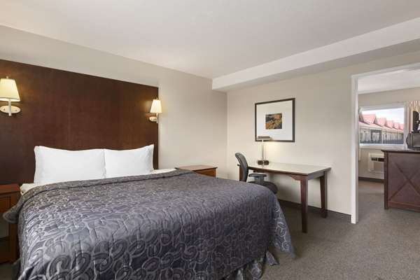 Suite - Thriftlodge Saskatoon