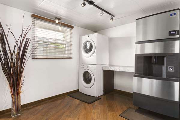 Amenities - Thriftlodge Saskatoon