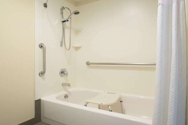 - Days Inn Yakima - I-82, Exit 31