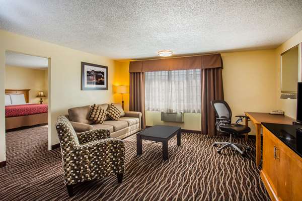 Suite - Days Inn Yakima - I-82, Exit 31