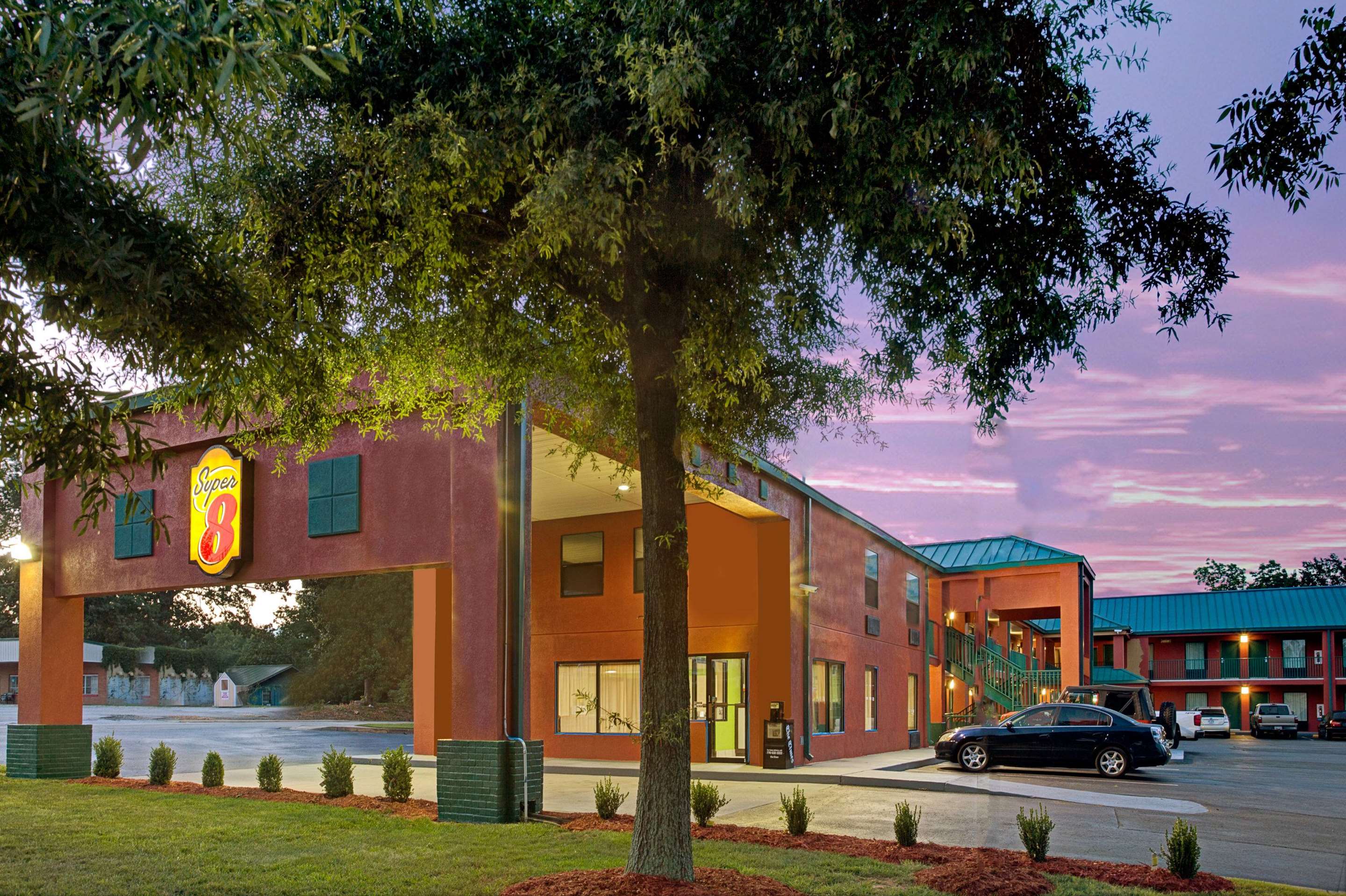Super 8 Gainesville | Super 8 by Wyndham Gainesville
