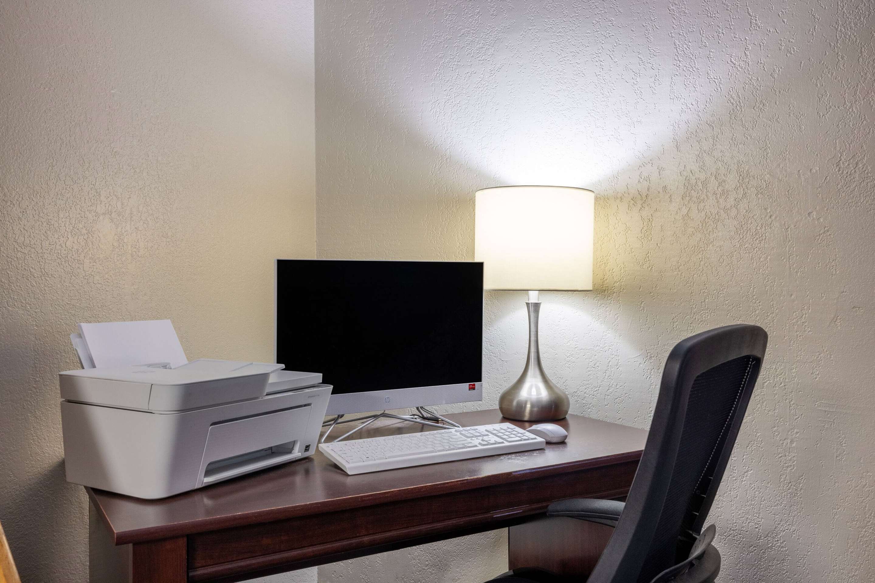 Business Center | Days Inn by Wyndham Casper