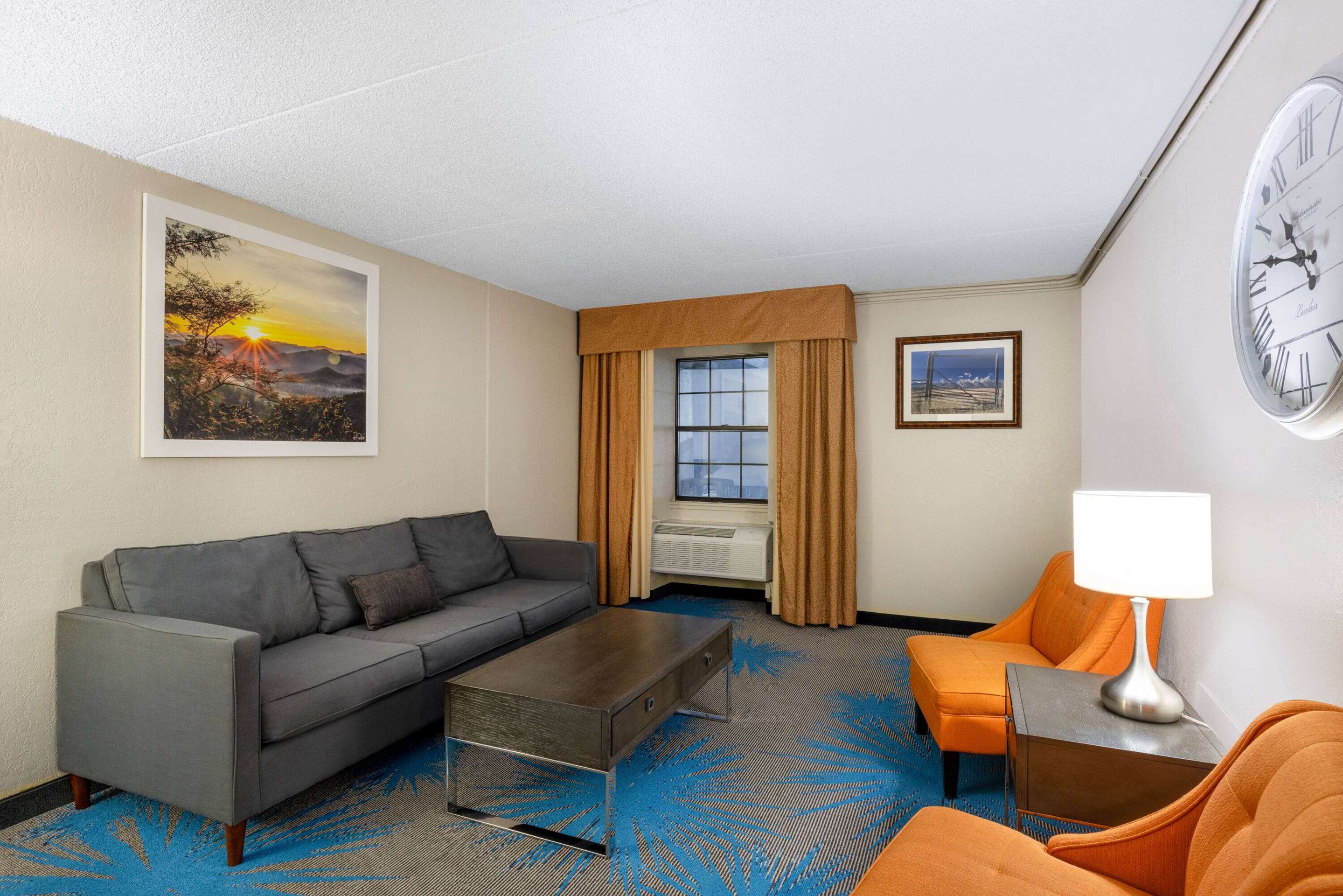 Business Center | Days Inn by Wyndham Casper