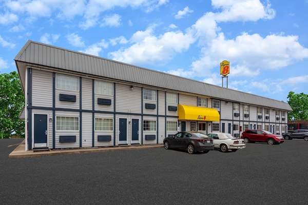 Exterior view - Super 8 Motel Wooster