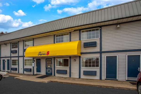 Exterior view - Super 8 Motel Wooster