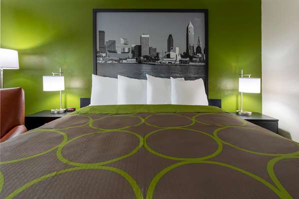  - Super 8 Motel Wooster