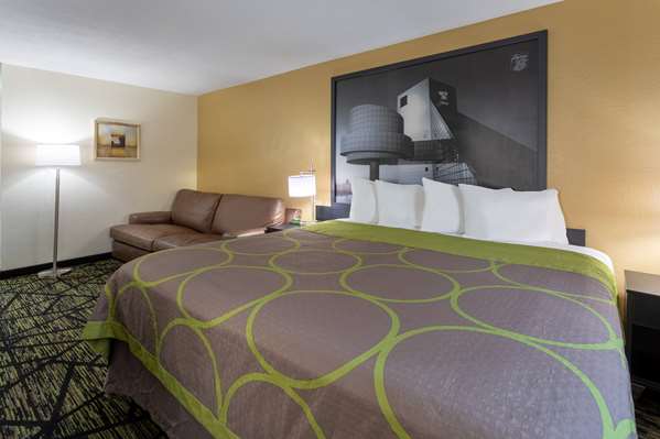  - Super 8 Motel Wooster