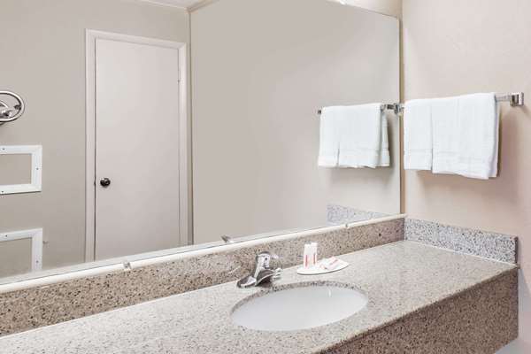  - Travelodge Ridgeway