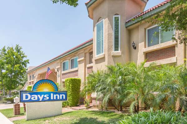 Exterior view - Days Inn Duarte