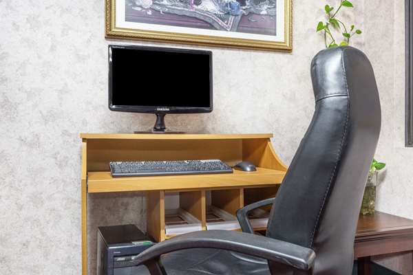 Conference Area - Days Inn Royston