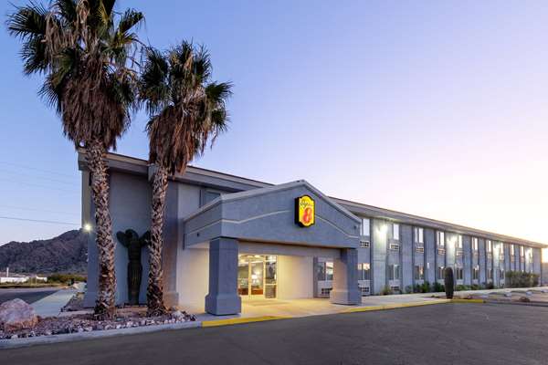 Exterior view - Super 8 Hotel Quartzsite - I-10, Exit 17